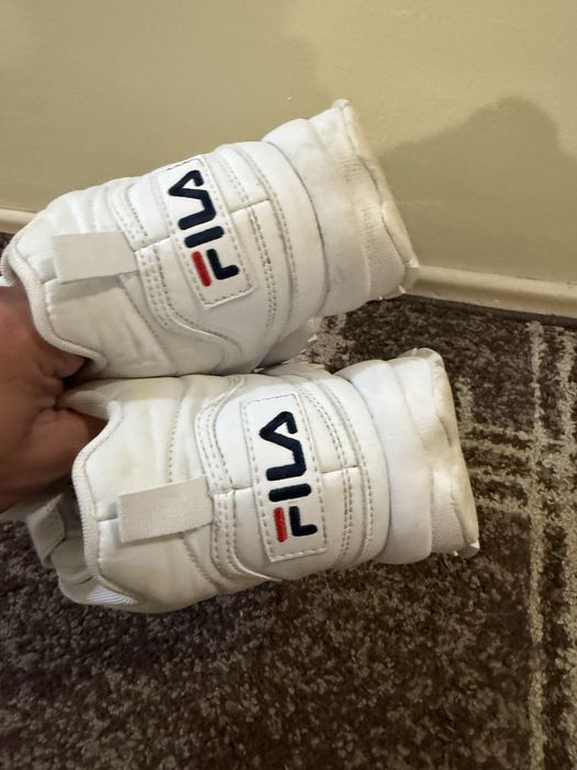 Оригинални дамски  Сникърси/маратонки Fila-40Номер
