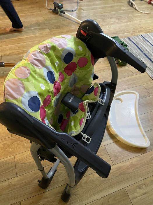 Scaun masa bebelusi Chicco