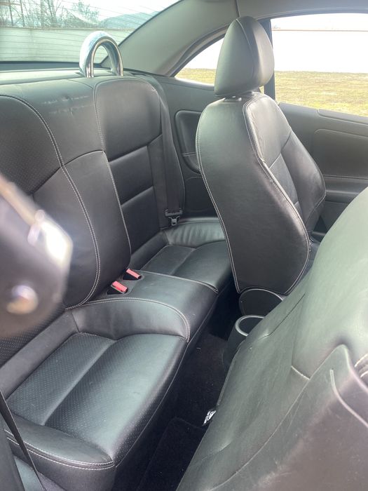 Dezmembrez Peugeot 207 CC , 1,6 turbo, 150 cp