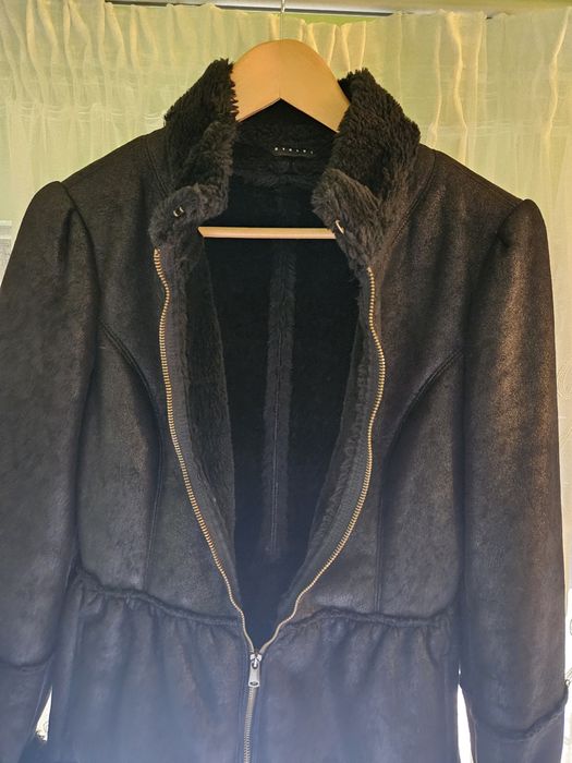 Jacheta sisley blana sintetica