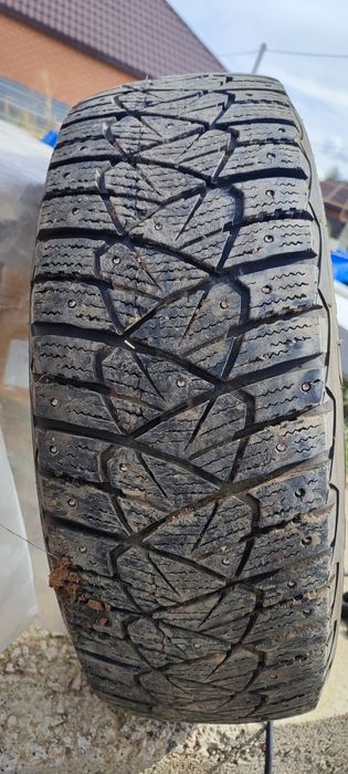 Продам одну шину