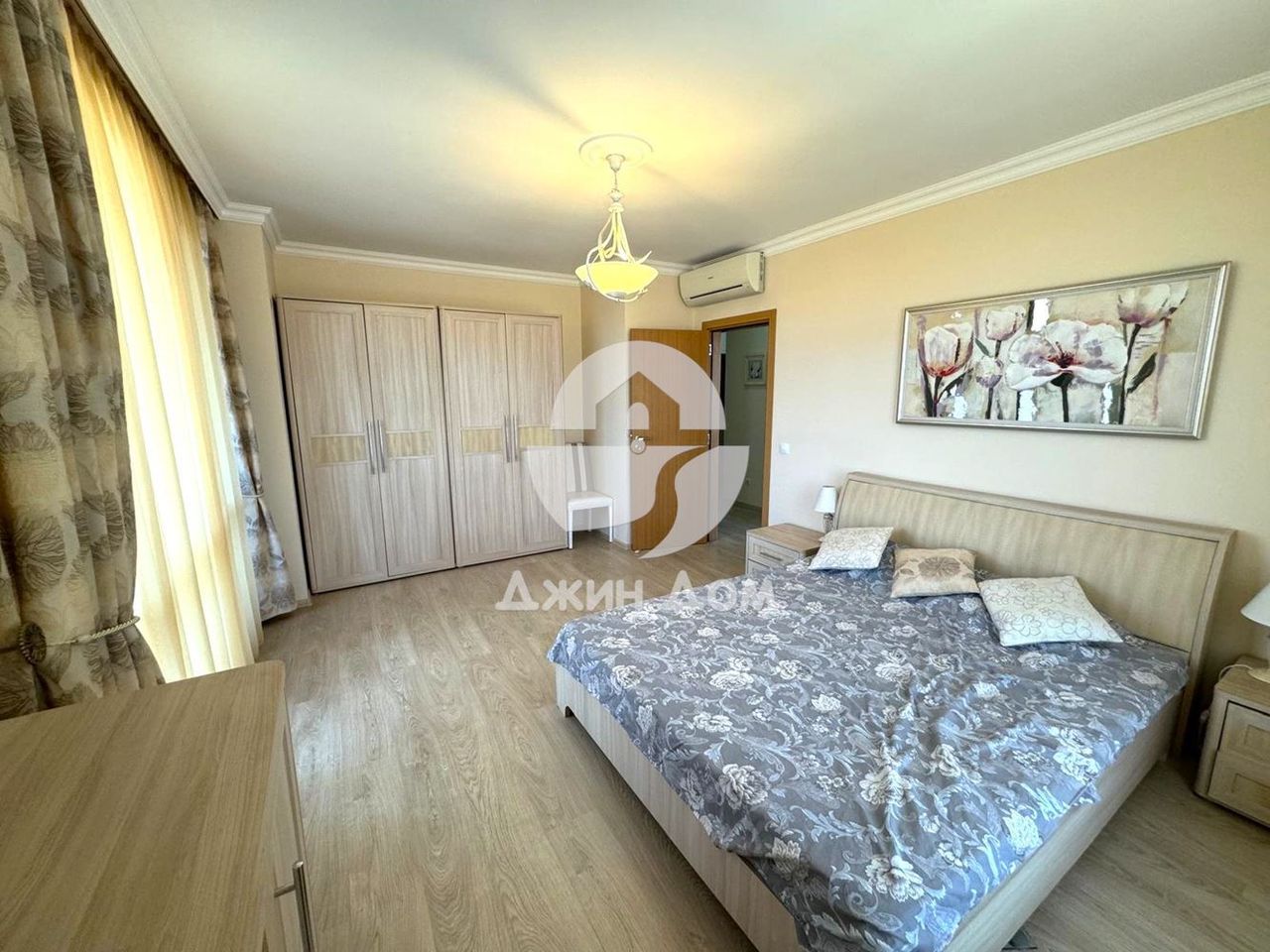 Продава се Тристаен апартамент в Бургас, Сарафово - 119 кв.м за 1841 €/кв.м - Снимка #4