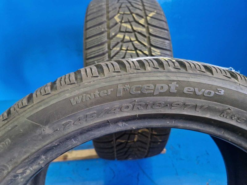 2 Hankook R18 245/40
зимни гуми DOT2920