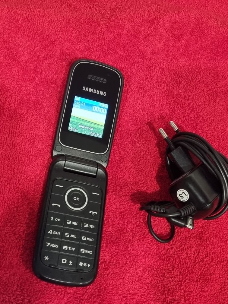 Telefon Samsung GT - E1190
