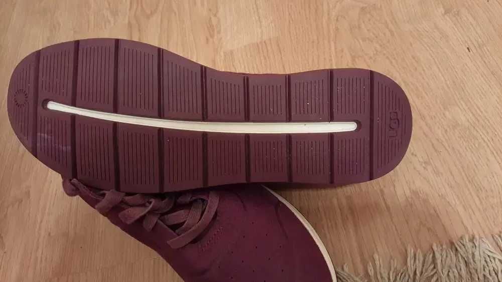 Adidasi full piele UGG Adalene mărimea 41, zero km