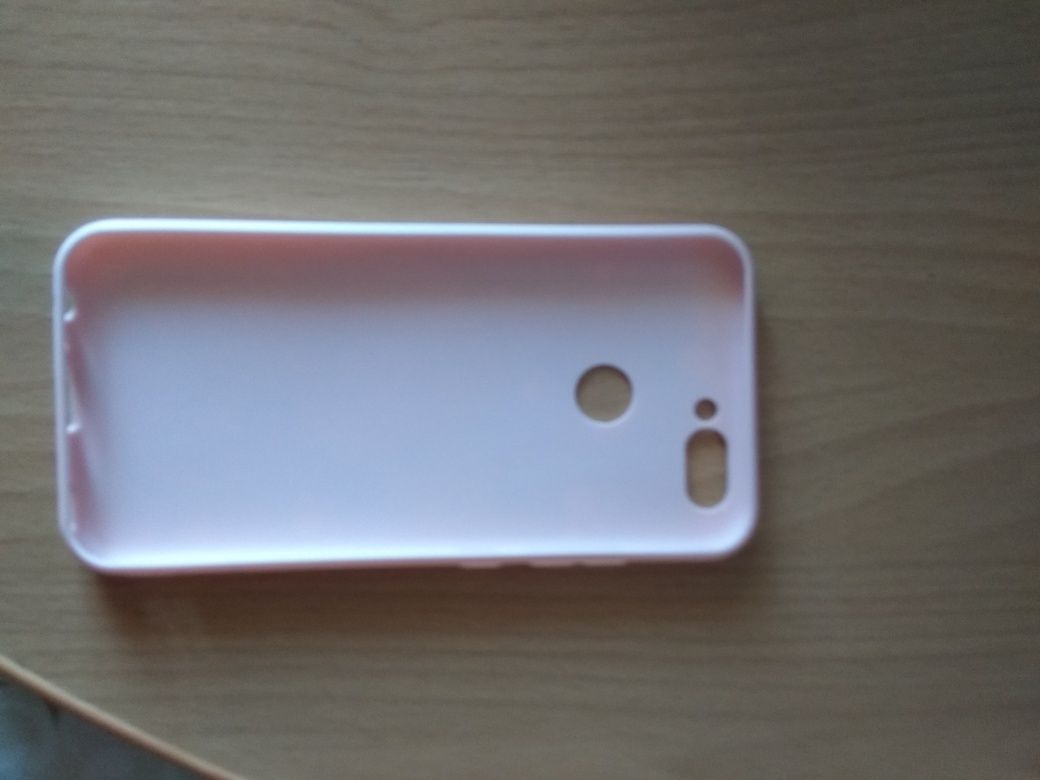 Чехол Huawei Nova 2