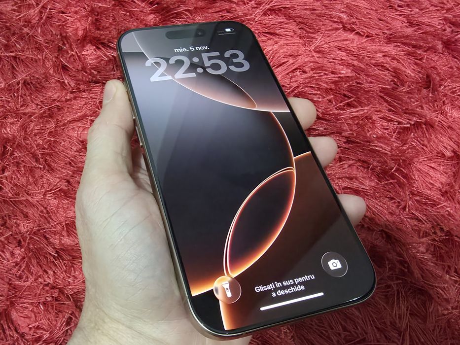 -Iphone 16Pro, ca Nou, 128Gb, 8Ram, bat: 99%-231 cicluri incarcare, De
