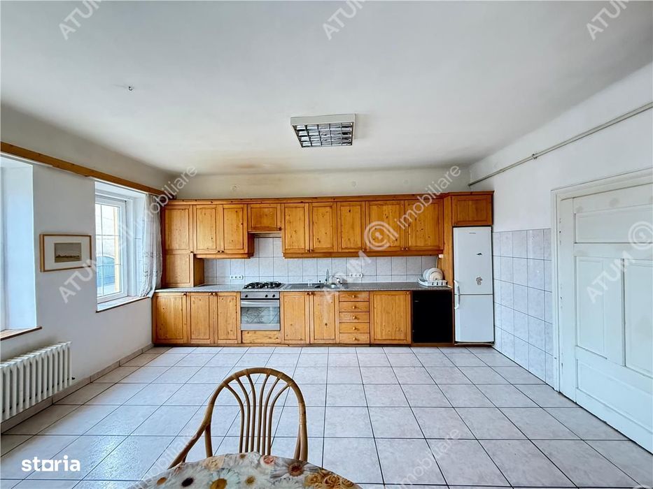 Casa cu 9 camere 300 mp utili zona Turnisor in Sibiu