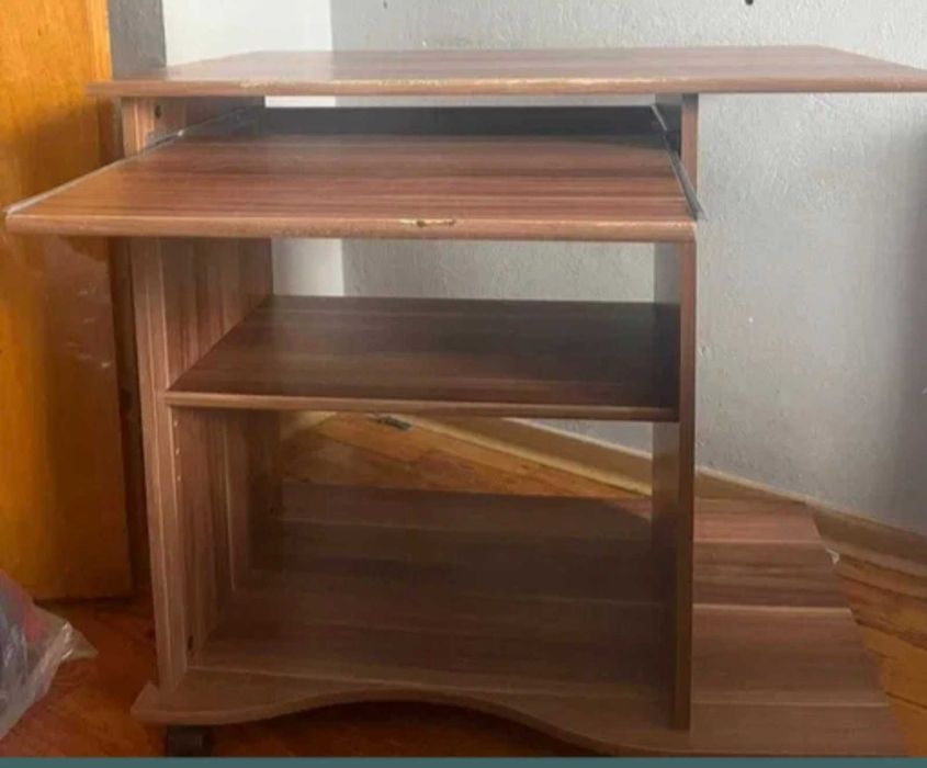 Компютърно бюроо