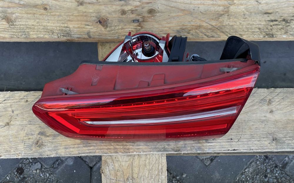 Десен вътрешен стоп AUDI A6 4G седан 4G5945094B