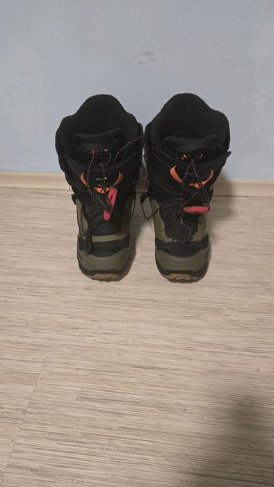 Сноуборд обувки Nortwave и автомати Technine bindings