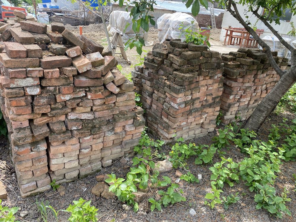 Caramida demolari