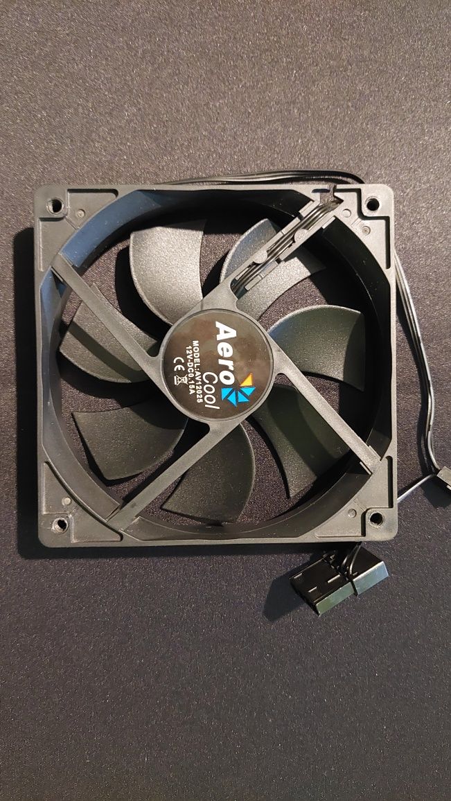 Ventilatoare PC Arctic P12, ID Cooling,  Aerocool