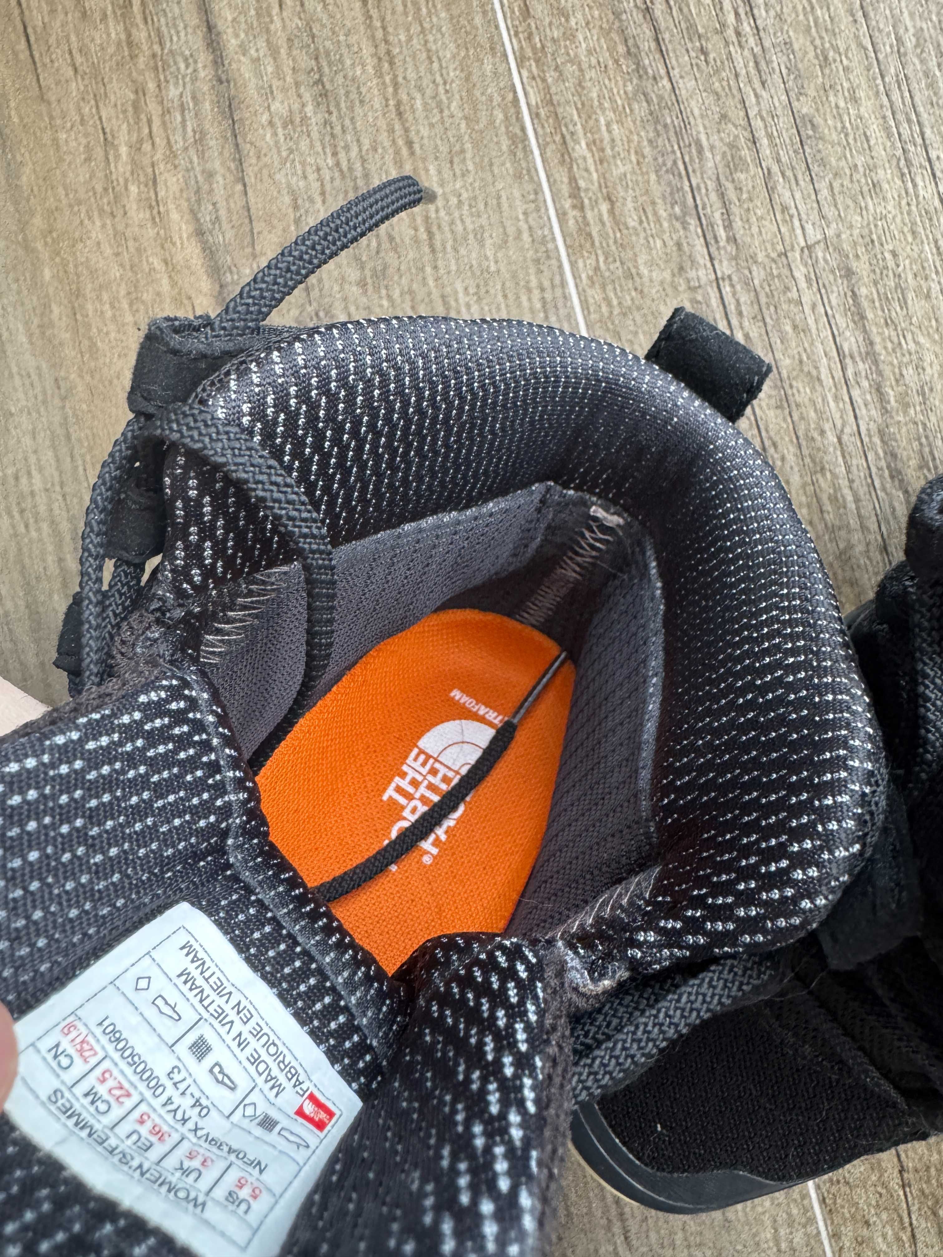 Ghete dama THE NORTH FACE, Negru/Gri inchis, marime 36.5
