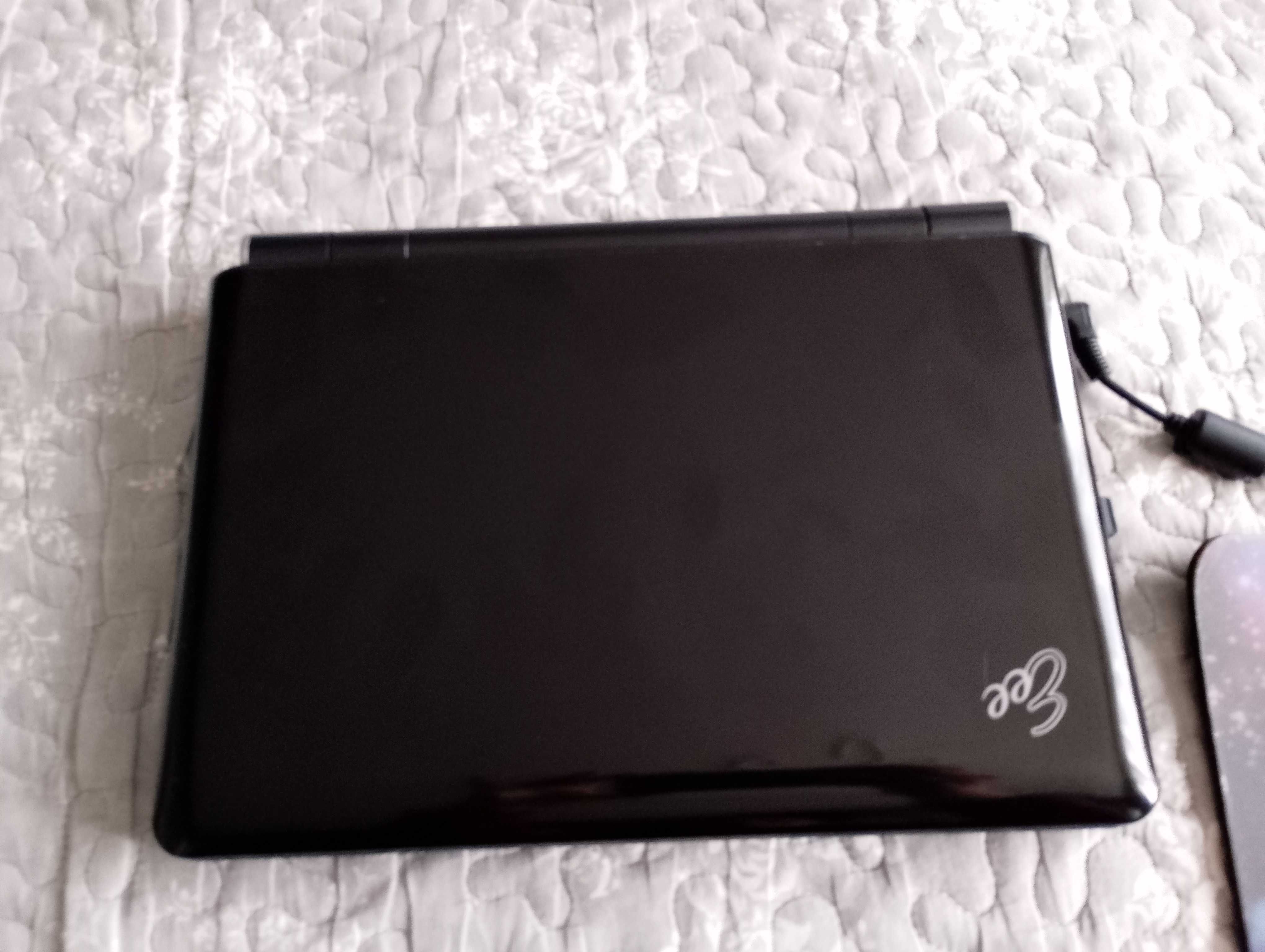 Asus Eee PC 10000H intel Atom