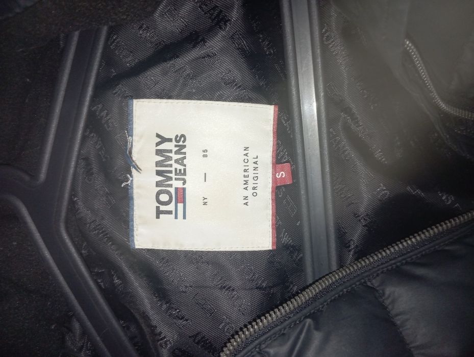 Дамско яке Tommy Hilfiger