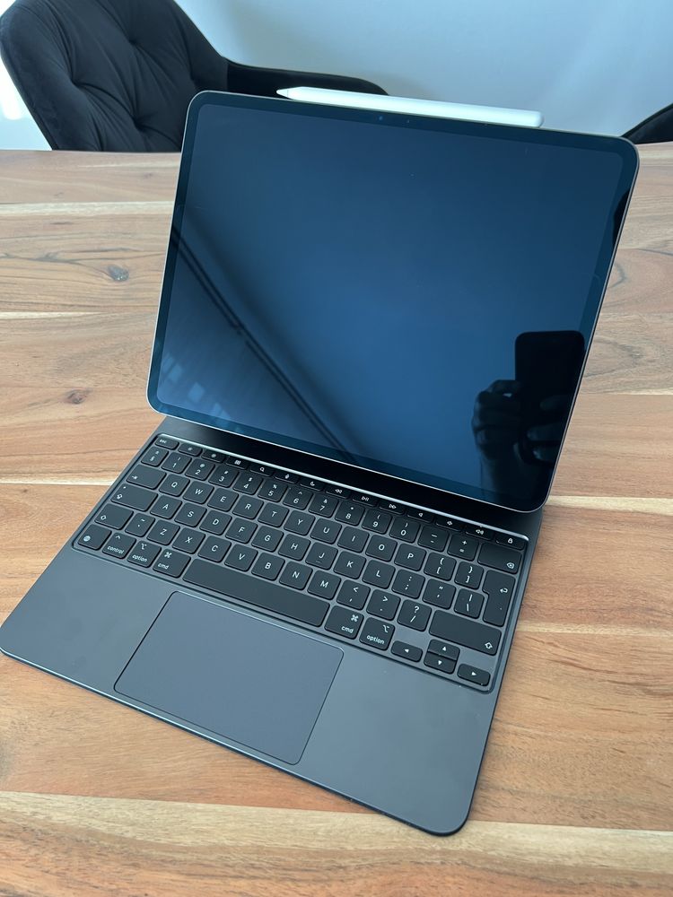 Ipad Pro 13” M4 256gb + accesorii