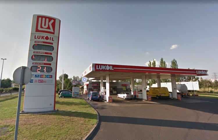 OPORTUNITATE INVESTITIE  intravilan DN1 Azuga.langa benzinaria Lukoil