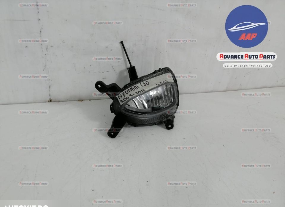 Хюндай и20 / Hyundai i20 PB Оригинален десен проектор OEM