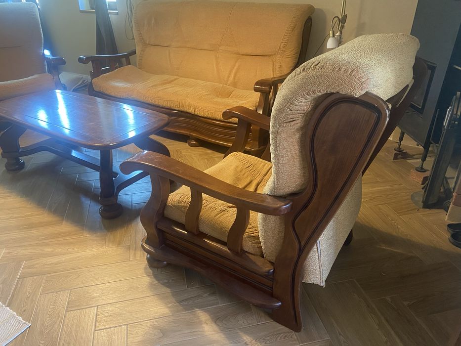 Mobilier living din lemn 3, 2, 1