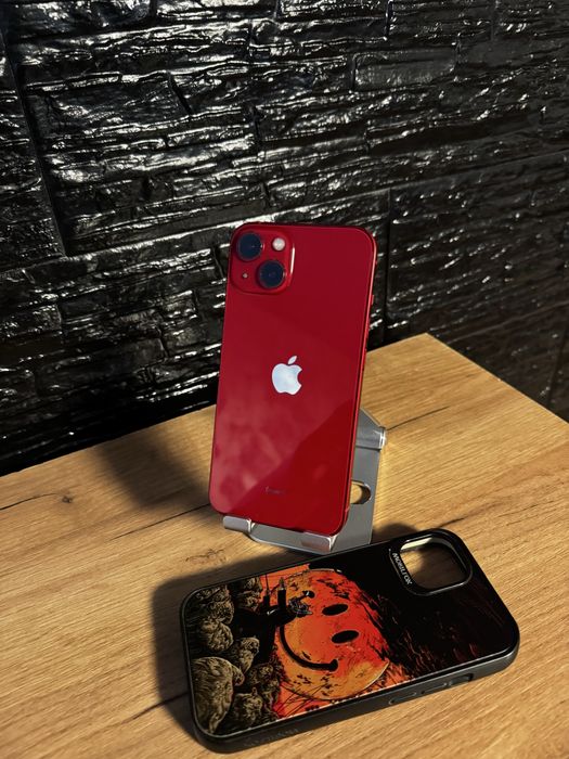 Vand  /Schimb iphone 13 Red