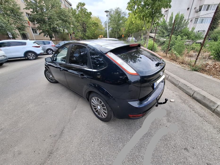 Vând mașină Ford Focus, benzină