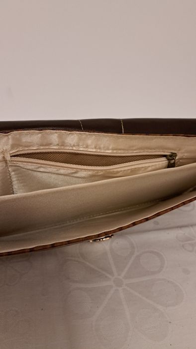 Plic ocazie lac croco maro