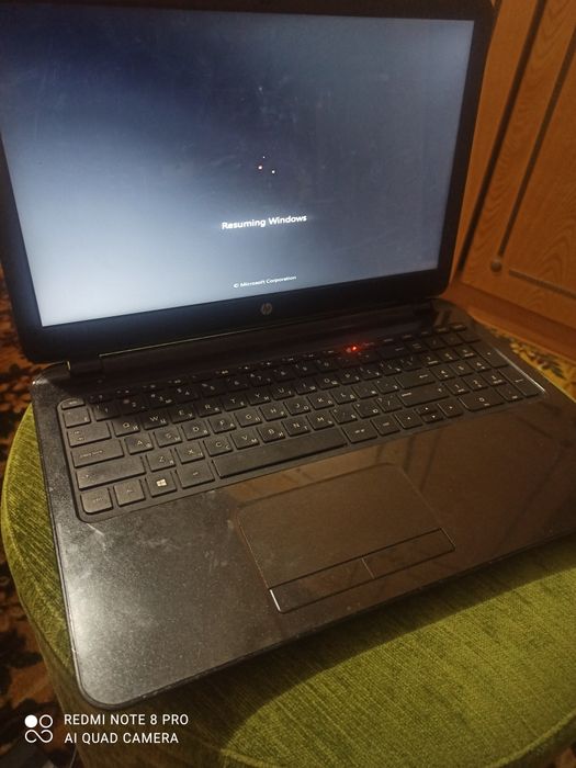 Продам ноутбук НР 4гб ssd
