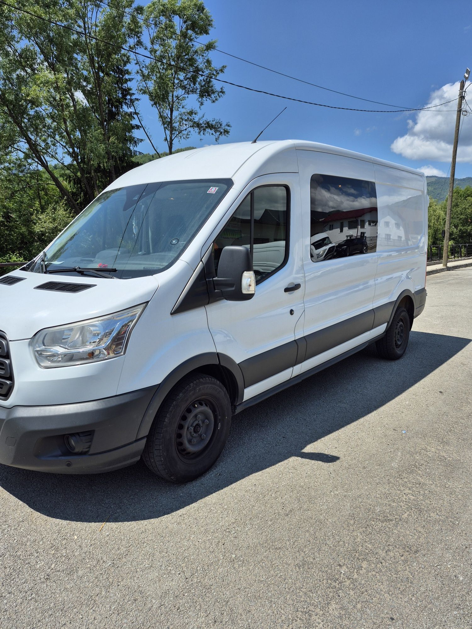 Vând sau schimb cu mertedes sprinter după 2015