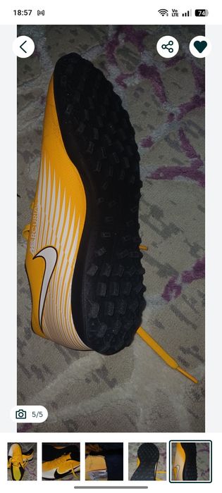 De vânzare ghete de fotbal utilizate de 2 ori