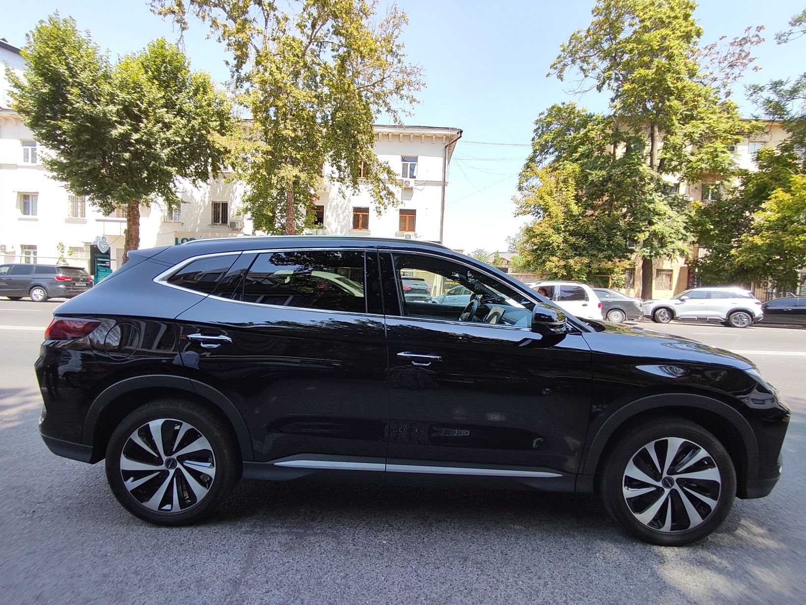 Продам, Сотаман, срочно у'зимизни мошинам Byd song champion honir 605
