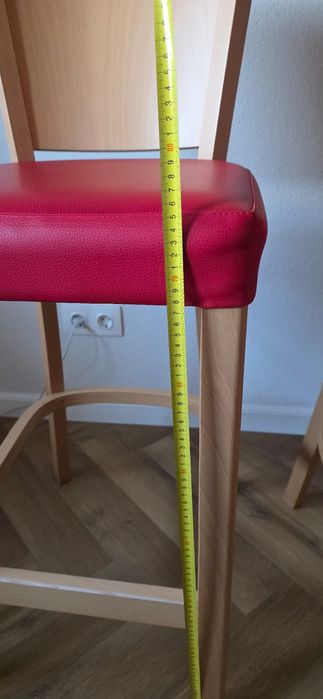 Scaune de bar din lemn