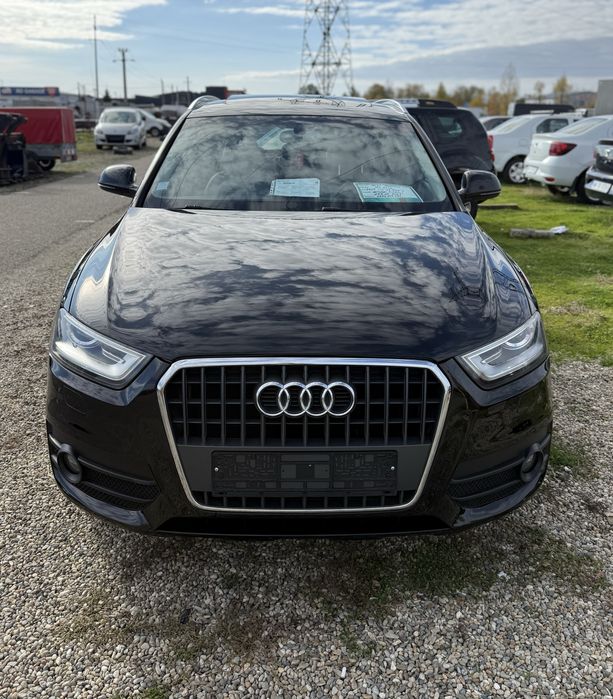 Audi Q3 2015 S-Tronic Quattro 177CP PANORAMIC/Navi/Piele