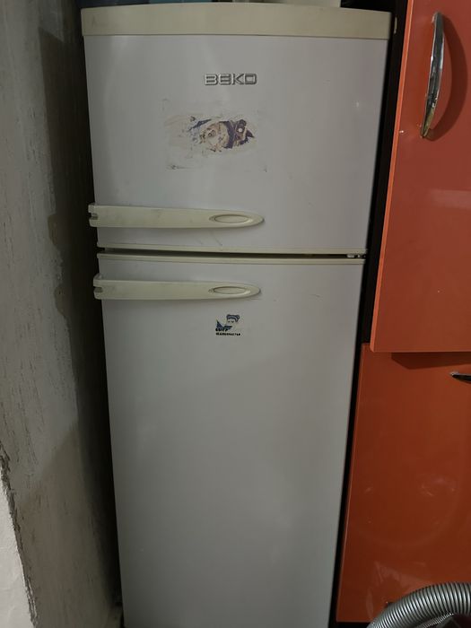 Холодильник BEKO