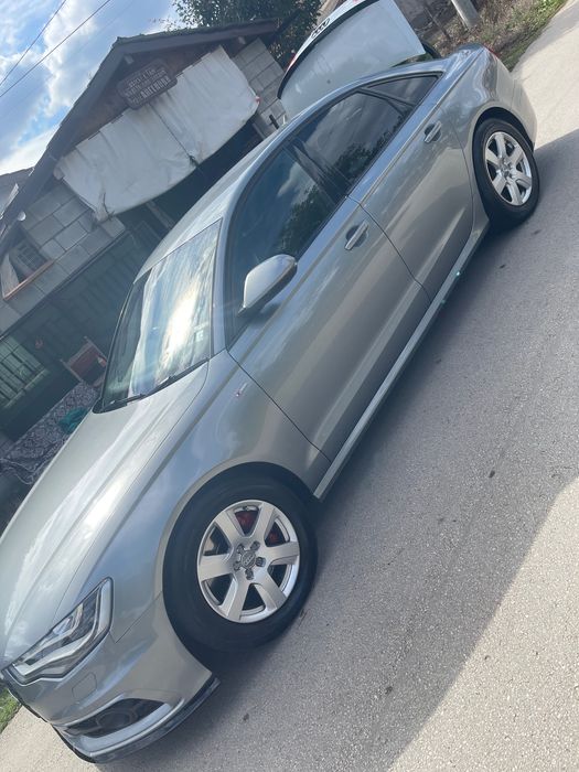 Гуми с оригинални джанти за Audi 235/55/17 5х112