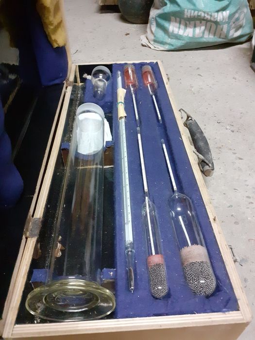 Комплект ареометр для кислот.