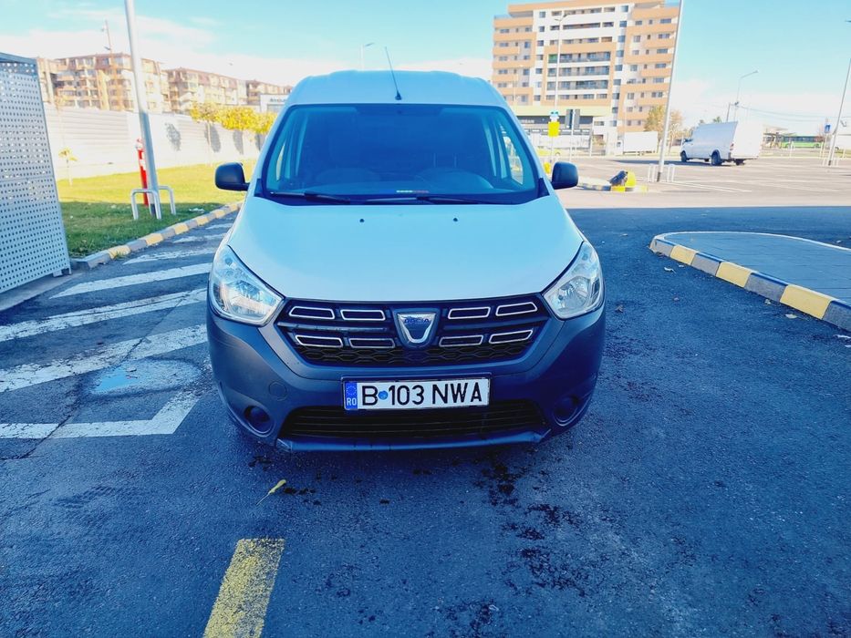 Dokker 1.5 d pret 4500e an 2018