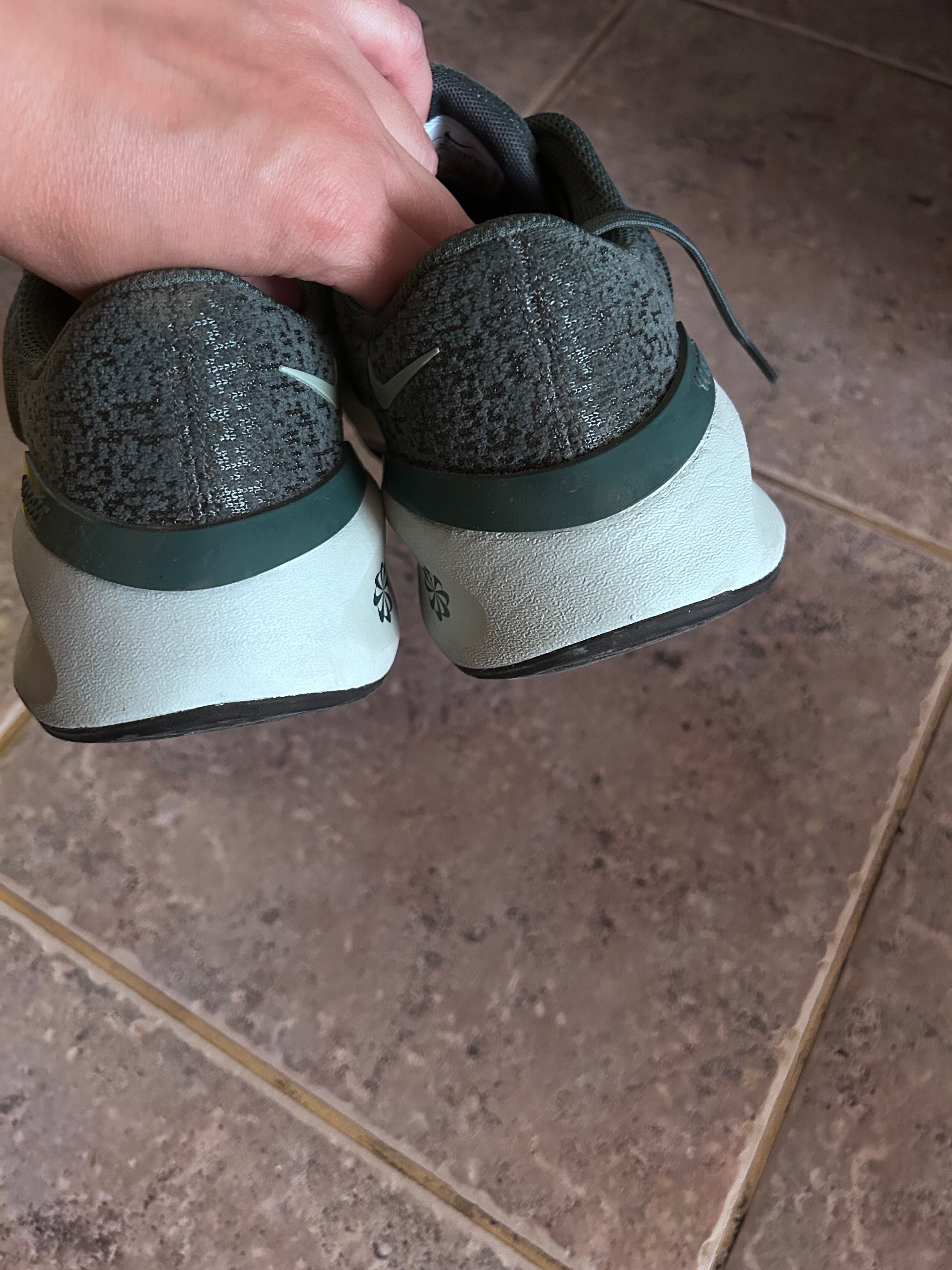 Nike Обувки W VERSAIR