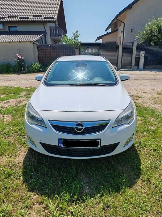 Opel astra J 2010, 1.4 benzina + GPL , primul propietar