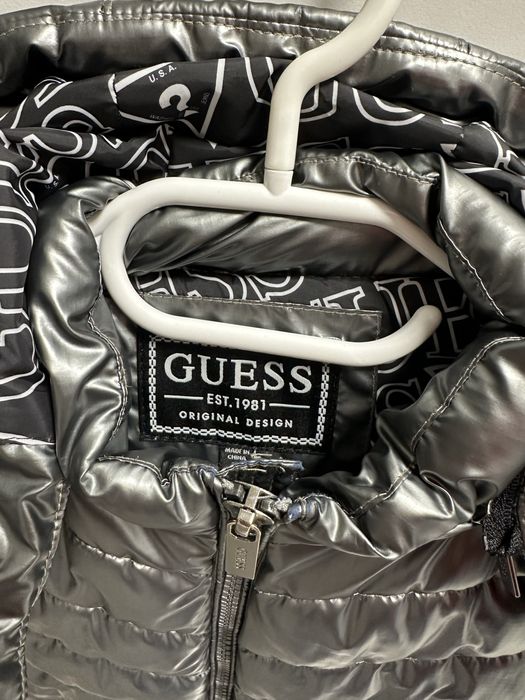 Guess Яке -есенно /зимно