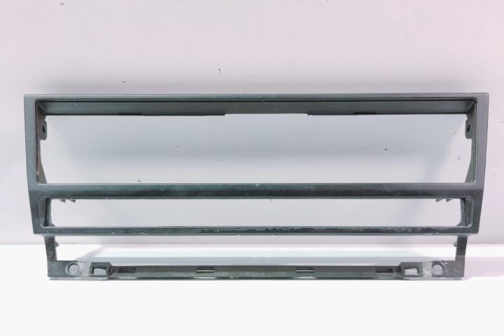 Suport panou climatizare 8247302 BMW Seria 5 E39 seria