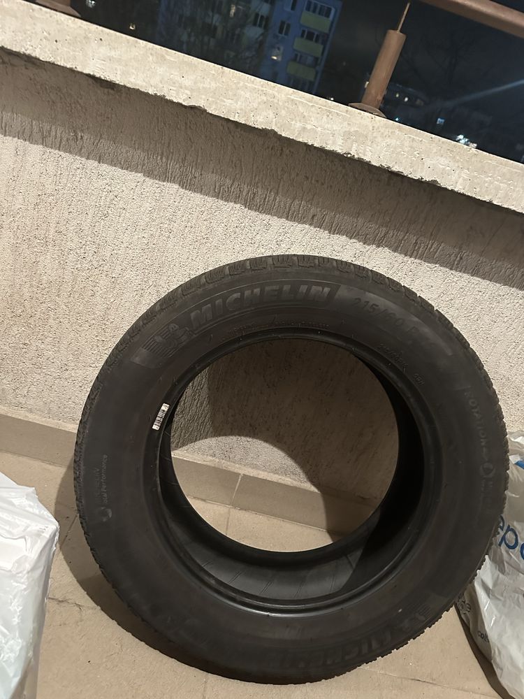 Гуми 215/60 R16