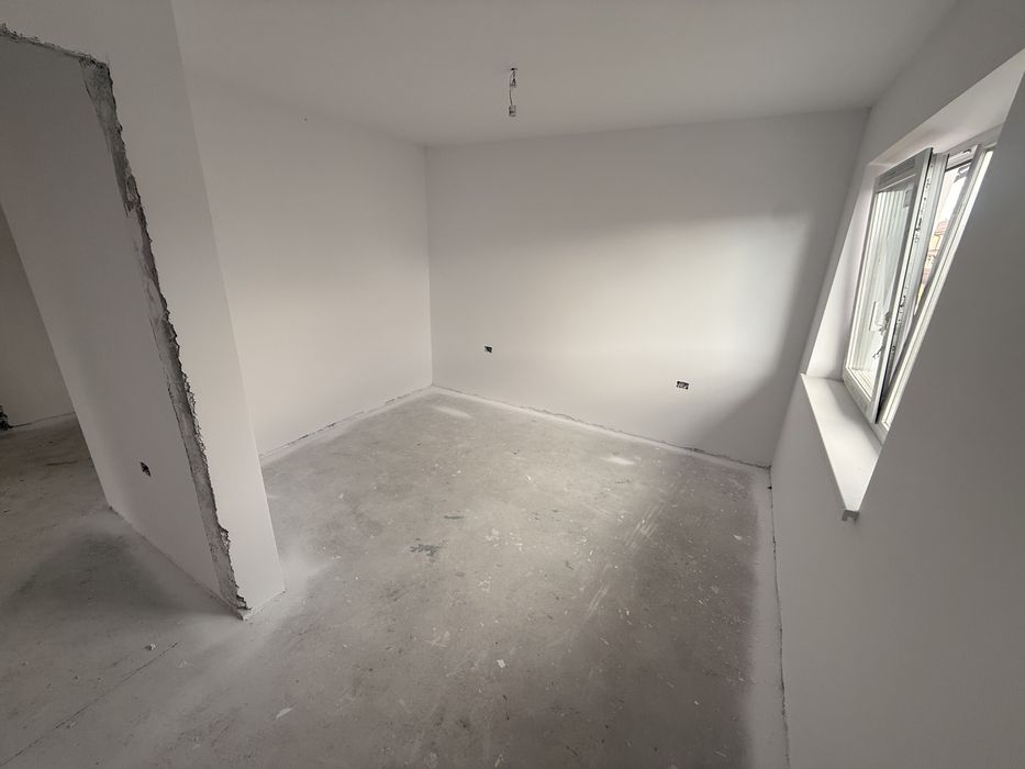 Casa tip Duplex in Ipotesti / Lisaura / 130 mp utili / 260 mp teren