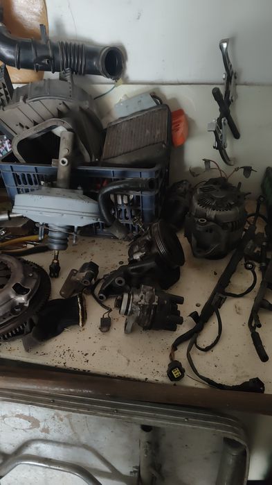 Генератор Мазда 323 ф бг