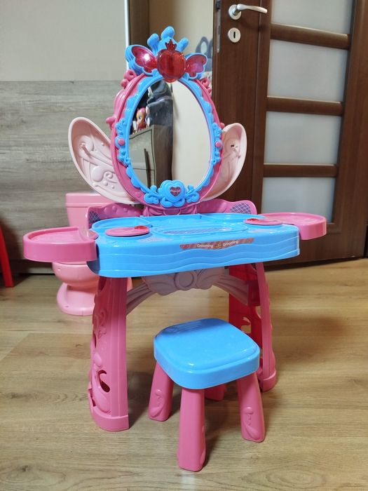 Детска тоалетка за деца