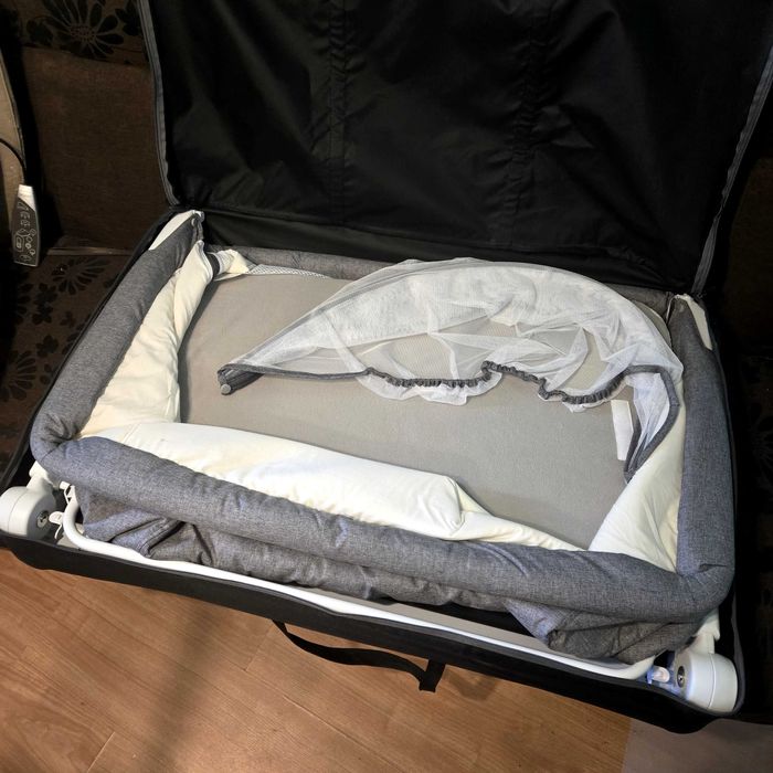 Vând pătuț co-sleeping