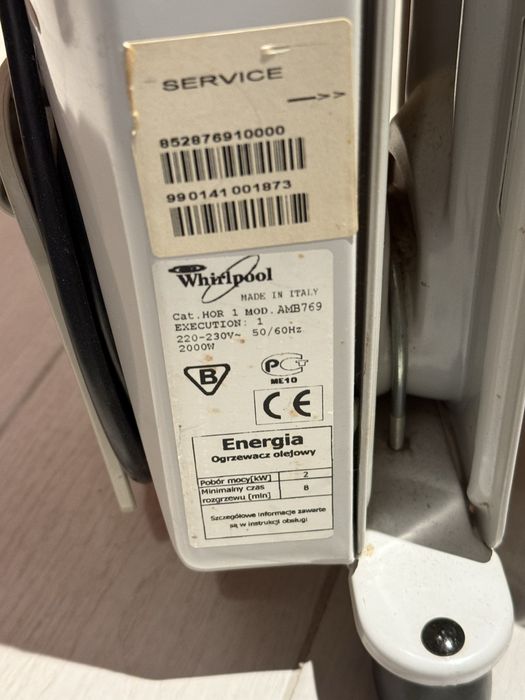 Маслен радиатор Whirpool 2000W
