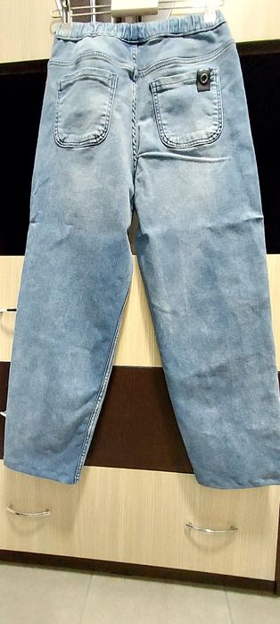 Jeansi damă,noi,cu elastic în talie