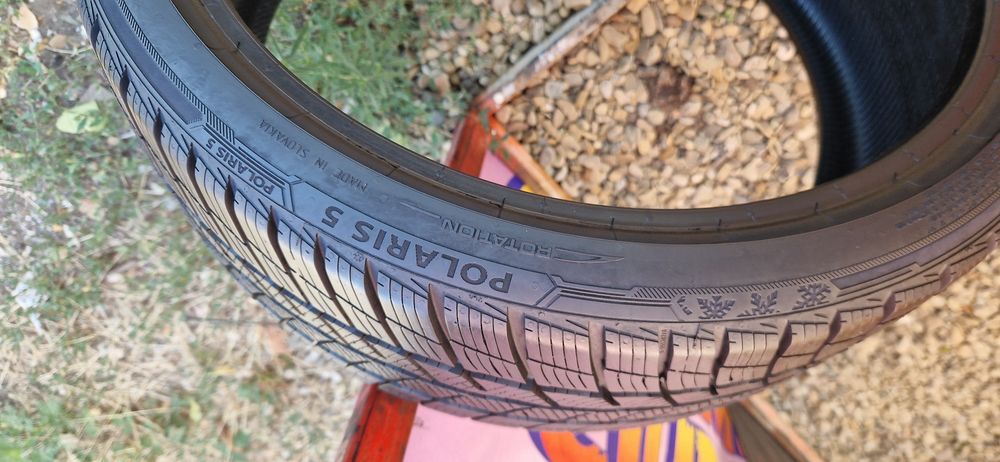 2 Anvelope ca noi Barum 215 35 R18 M+S. Dot 2021