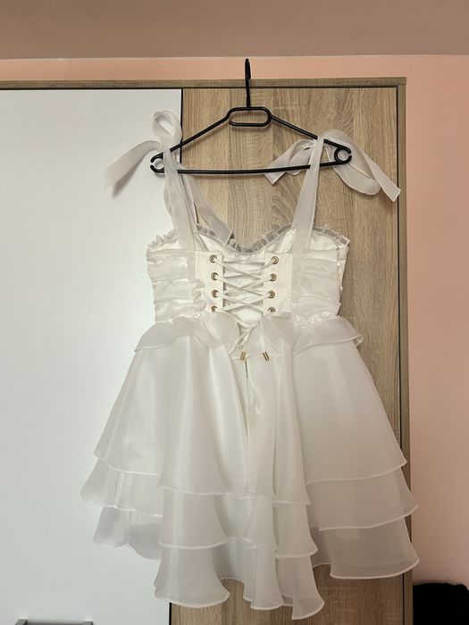 Junona Рокля Органза